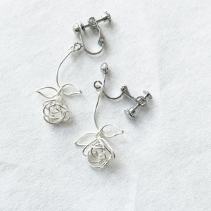 Open image in slideshow, Rose Earclips
